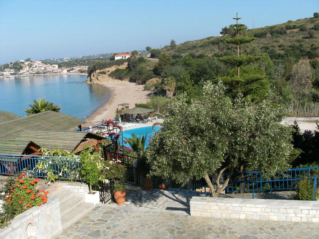 Hotel Golden Sun Finikounta Exterior photo